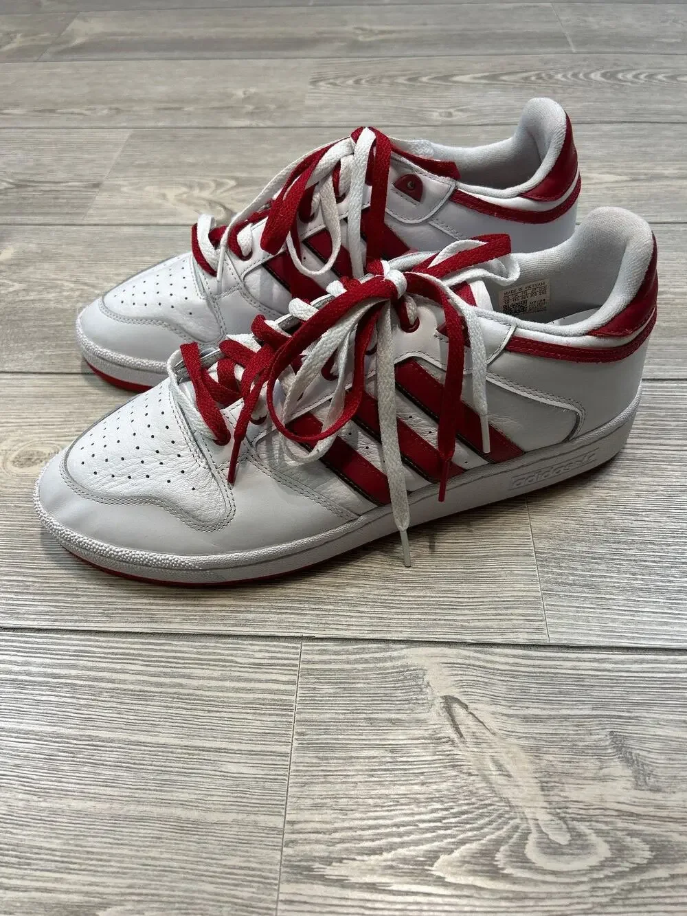 Adidas Centennial RM 'NCAA Pack - Indiana University' Red/White 12 EUC